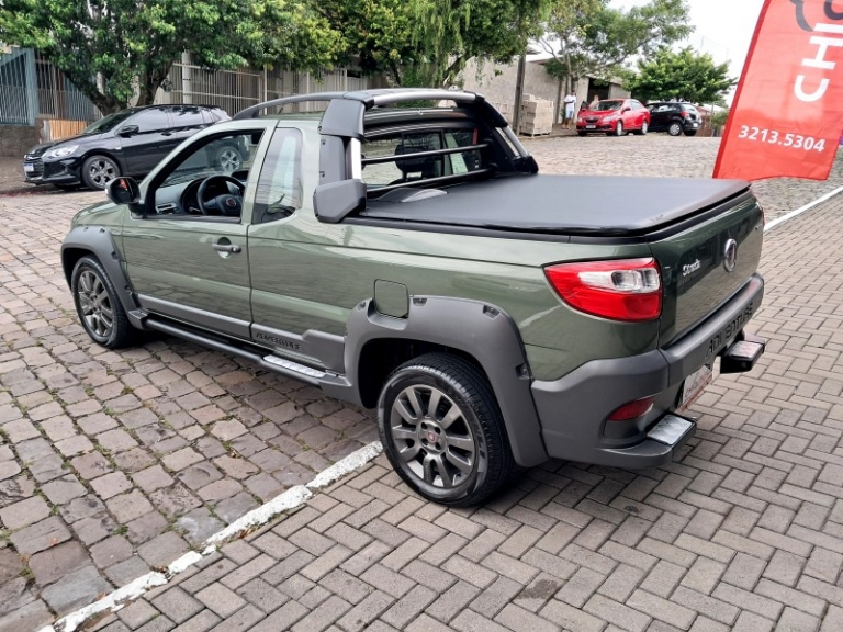 FIAT - STRADA - 2014/2015 - Verde - R$ 55.900,00