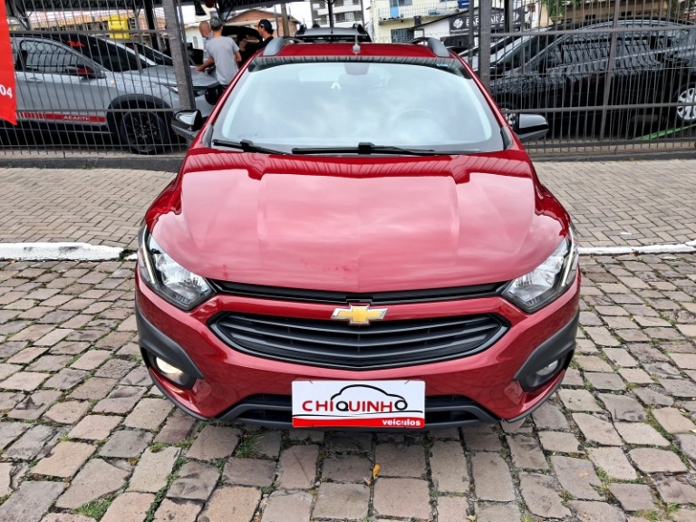 CHEVROLET - ONIX - 2019/2019 - Vermelha - R$ 69.900,00