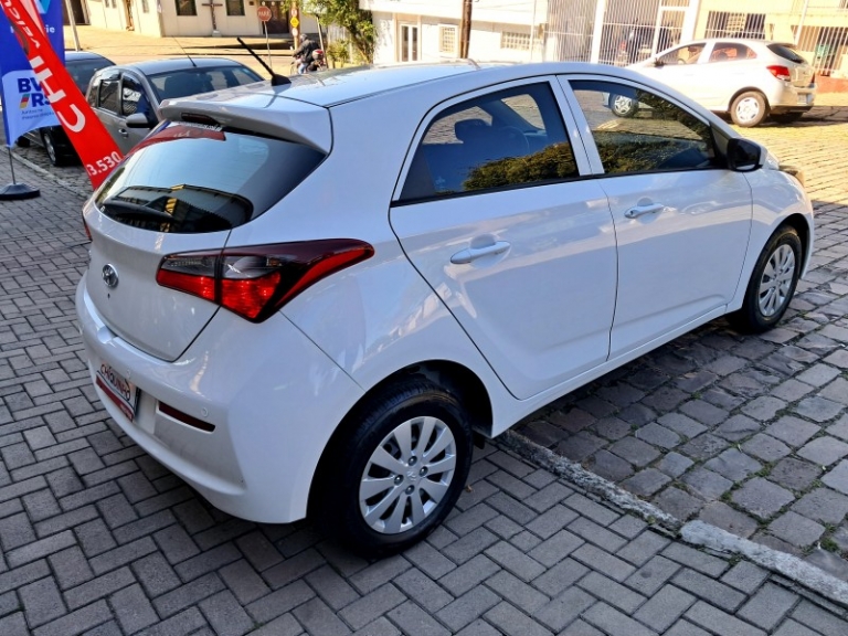 HYUNDAI - HB20 - 2019/2019 - Branca - R$ 56.900,00