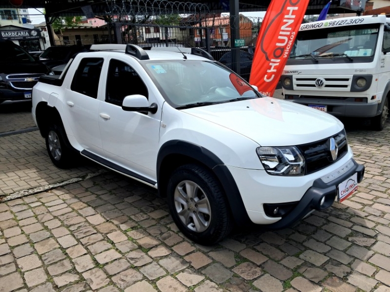 RENAULT - DUSTER OROCH - 2018/2019 - Branca - R$ 79.900,00