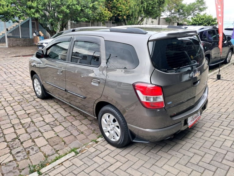 CHEVROLET - SPIN - 2012/2013 - Cinza - R$ 52.900,00