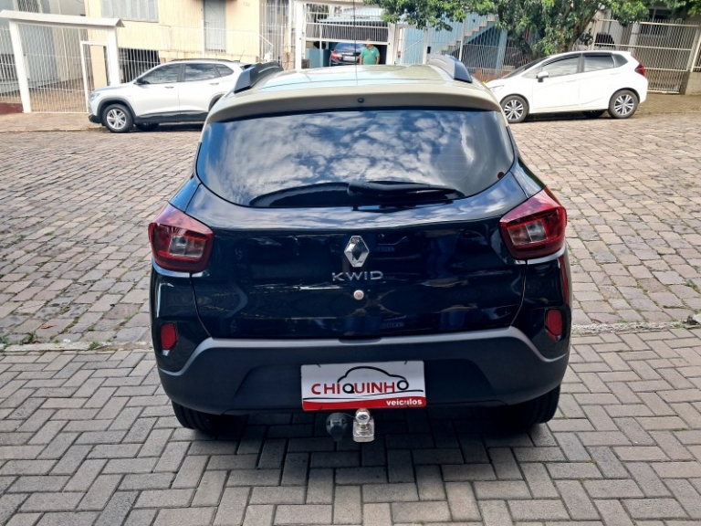 RENAULT - KWID - 2022/2023 - Preta - R$ 59.900,00