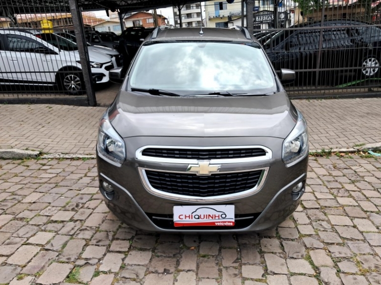 CHEVROLET - SPIN - 2012/2013 - Cinza - R$ 52.900,00