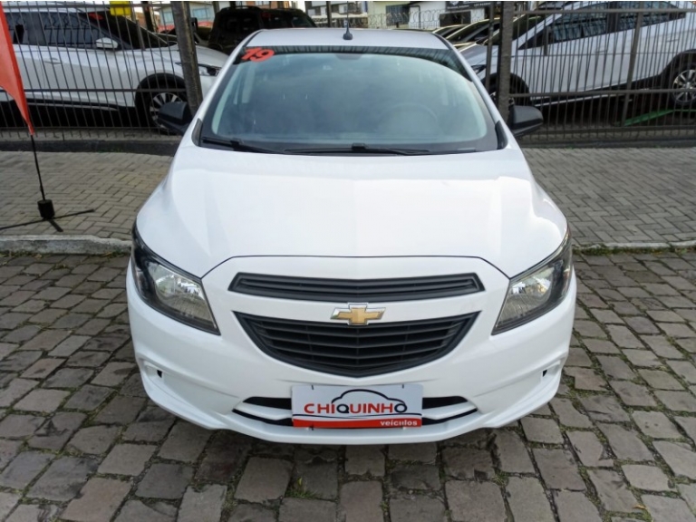 CHEVROLET - ONIX - 2019/2019 - Branca - R$ 54.900,00