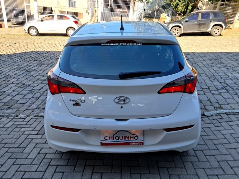 HYUNDAI - HB20 - 2019/2019 - Branca - R$ 56.900,00