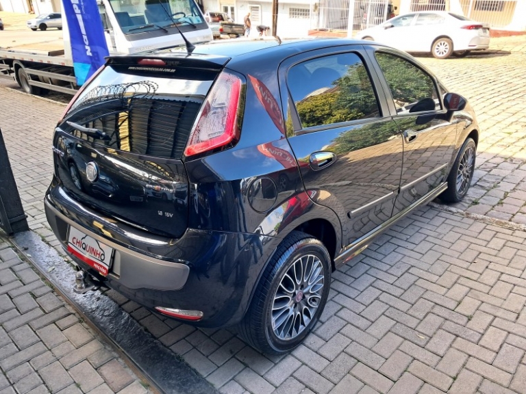 FIAT - PUNTO - 2012/2013 - Preta - R$ 45.900,00