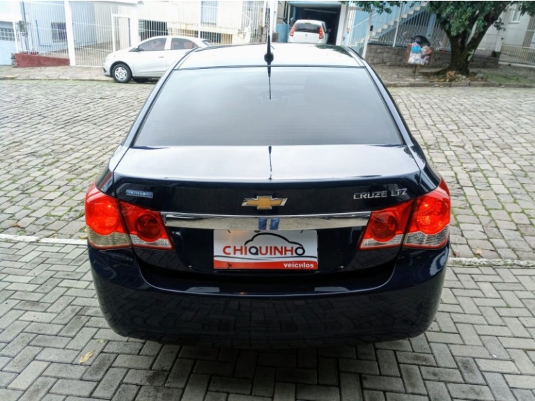 CHEVROLET - CRUZE - 2014/2014 - Azul - R$ 65.900,00