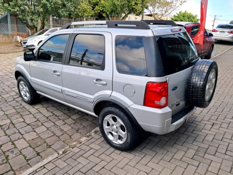 FORD - ECOSPORT - 2010/2011 - Prata - R$ 41.900,00