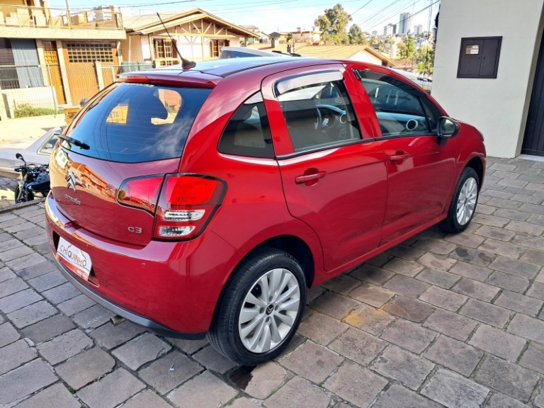 CITROËN - C3 - 2016/2017 - Vermelha - R$ 45.900,00