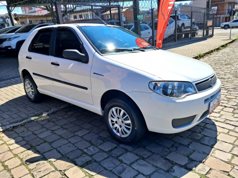 FIAT - PALIO - 2009/2010 - Branca - R$ 26.900,00