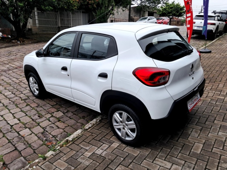 RENAULT - KWID - 2021/2022 - Branca - R$ 49.900,00