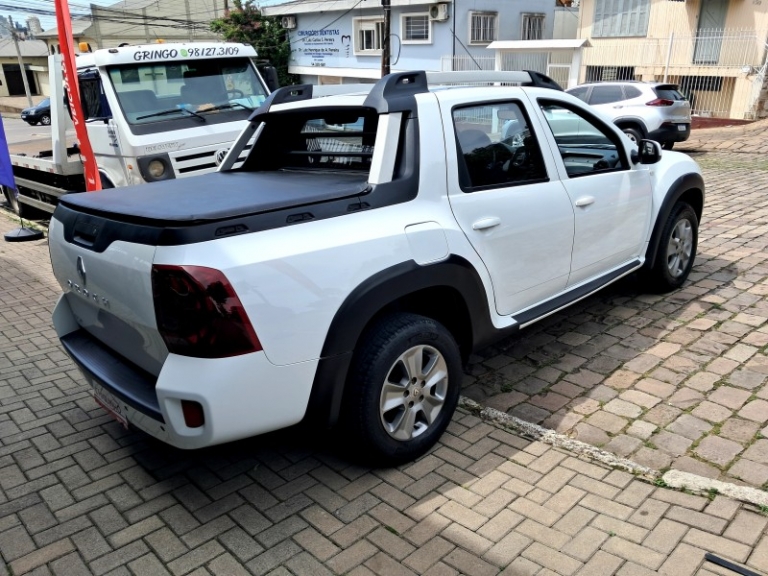 RENAULT - DUSTER OROCH - 2018/2019 - Branca - R$ 79.900,00