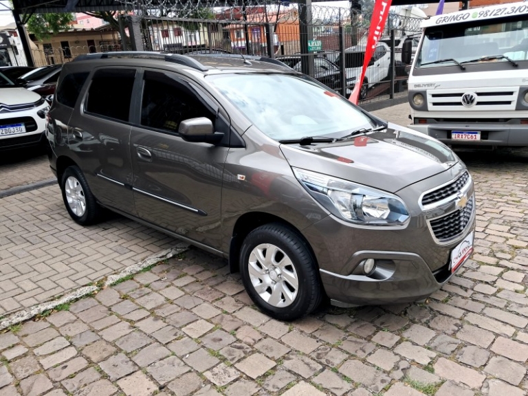 CHEVROLET - SPIN - 2012/2013 - Cinza - R$ 52.900,00