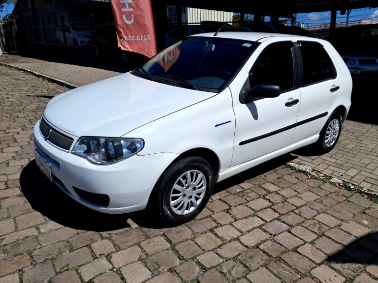 FIAT - PALIO - 2009/2010 - Branca - R$ 26.900,00