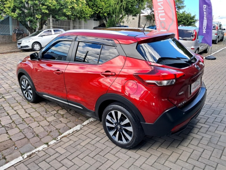 NISSAN - KICKS - 2020/2021 - Vermelha - R$ 93.900,00