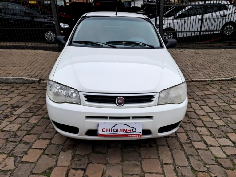 FIAT - PALIO - 2015/2015 - Branca - R$ 31.900,00