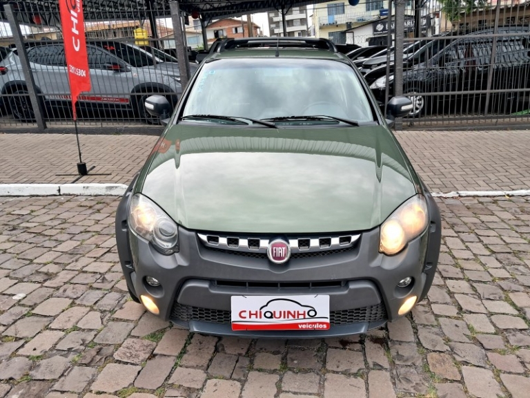 FIAT - STRADA - 2014/2015 - Verde - R$ 55.900,00