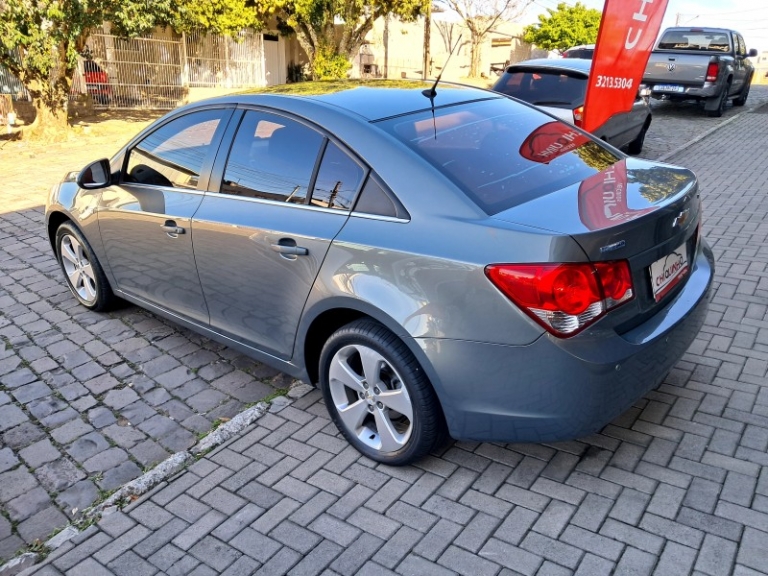 CHEVROLET - CRUZE - 2013/2013 - Cinza - R$ 59.900,00