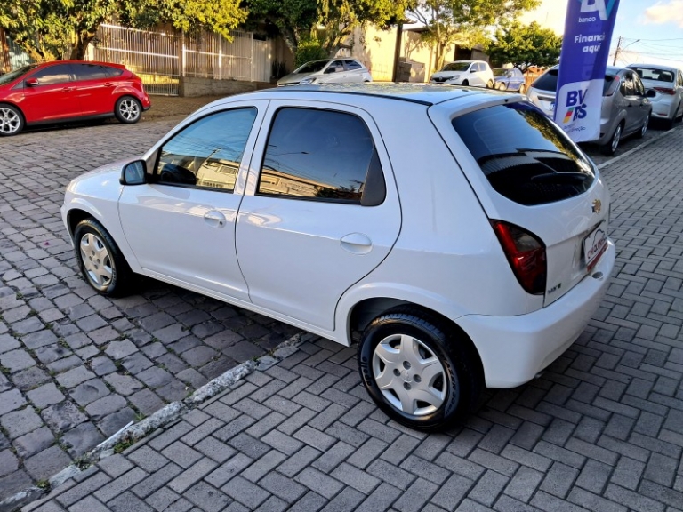 CHEVROLET - CELTA - 2012/2013 - Branca - R$ 34.900,00