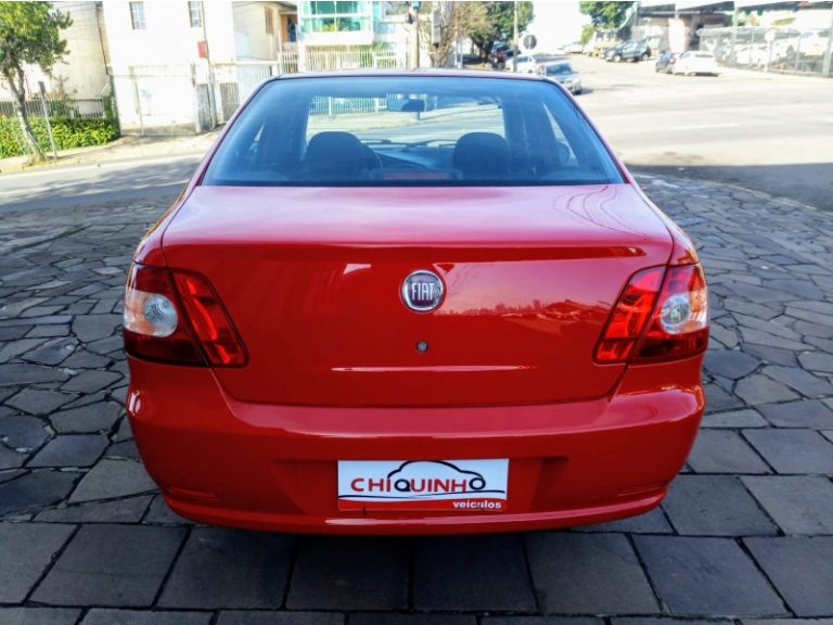 FIAT - SIENA - 2011/2012 - Vermelha - R$ 27.900,00