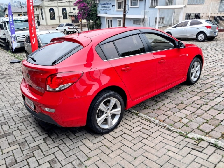 CHEVROLET - CRUZE - 2015/2015 - Vermelha - R$ 65.900,00