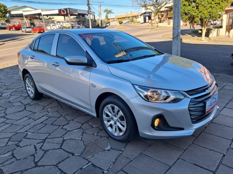 CHEVROLET - ONIX - 2019/2020 - Prata - R$ 71.900,00