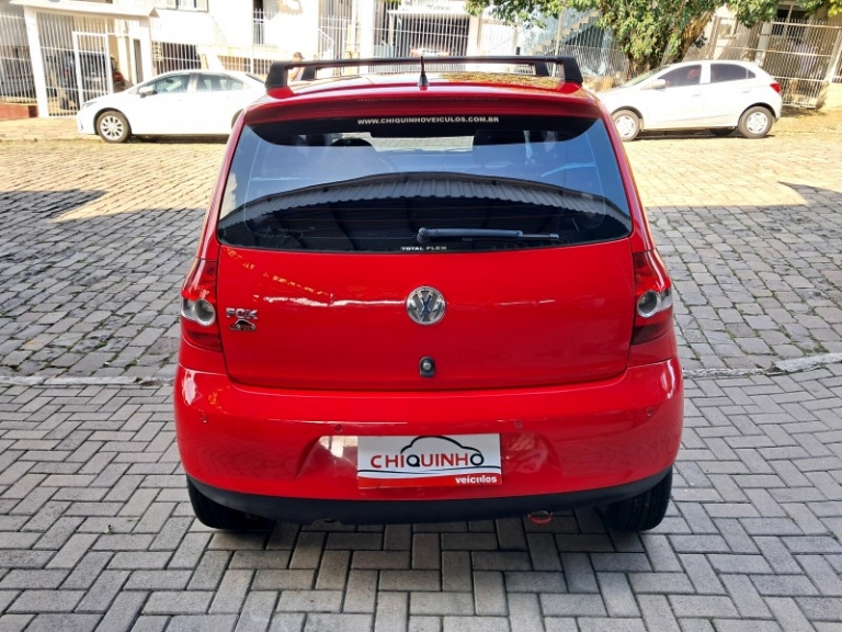 VOLKSWAGEN - FOX - 2007/2007 - Vermelha - R$ 23.900,00