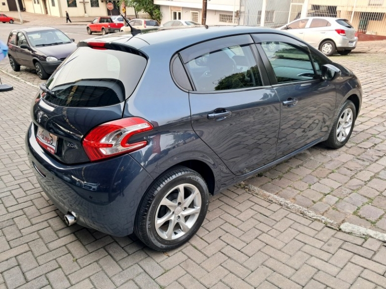 PEUGEOT - 208 - 2016/2016 - Azul - R$ 44.900,00