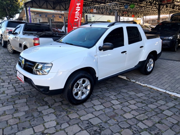 RENAULT - DUSTER OROCH - 2017/2018 - Branca - R$ 72.900,00