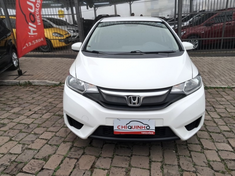 HONDA - FIT - 2015/2015 - Branca - R$ 59.900,00