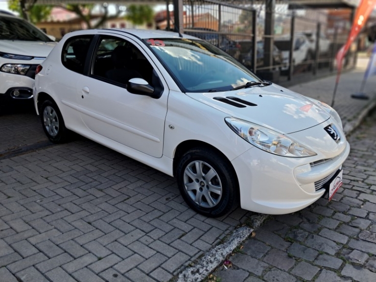 PEUGEOT - 207 - 2012/2013 - Branca - R$ 24.900,00