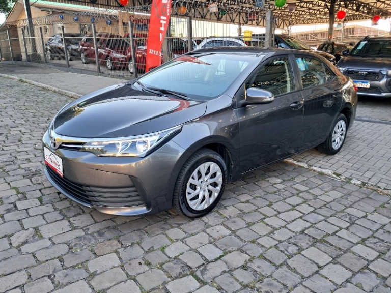 TOYOTA - COROLLA - 2018/2018 - Cinza - R$ 89.900,00