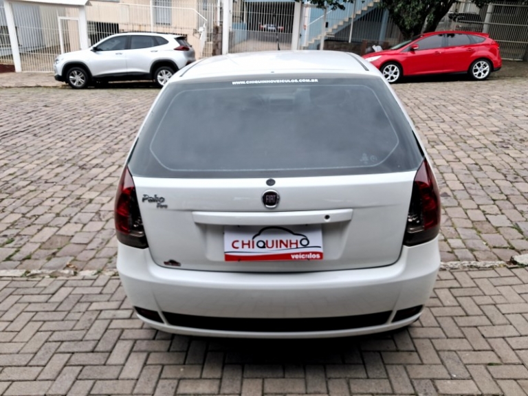 FIAT - PALIO - 2015/2015 - Branca - R$ 31.900,00