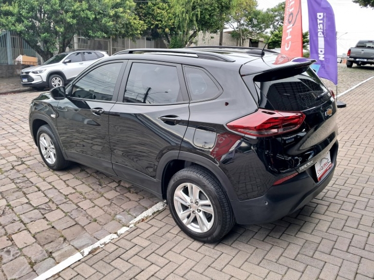 CHEVROLET - TRACKER - 2022/2023 - Preta - R$ 109.900,00