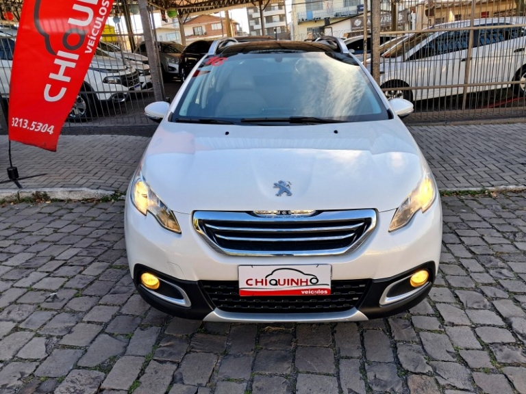 PEUGEOT - 2008 - 2015/2016 - Branca - R$ 53.900,00