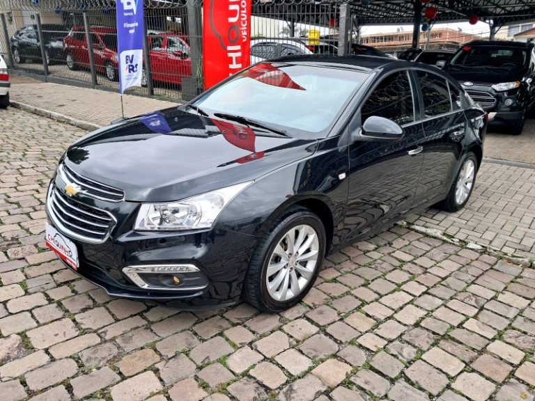 CHEVROLET - CRUZE - 2015/2015 - Preta - R$ 65.900,00