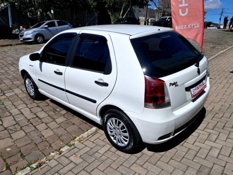 FIAT - PALIO - 2009/2010 - Branca - R$ 26.900,00