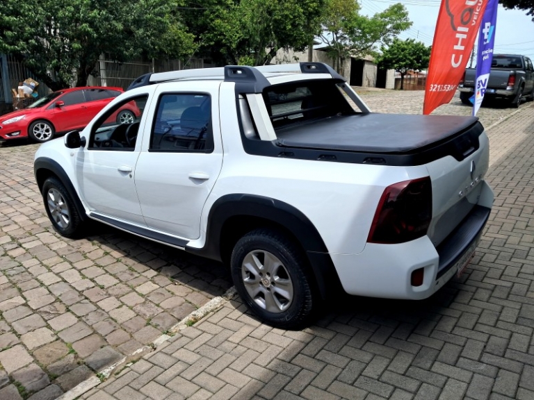 RENAULT - DUSTER OROCH - 2018/2019 - Branca - R$ 79.900,00