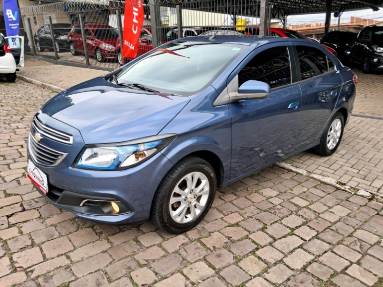 CHEVROLET - PRISMA - 2013/2014 - Azul - R$ 54.900,00