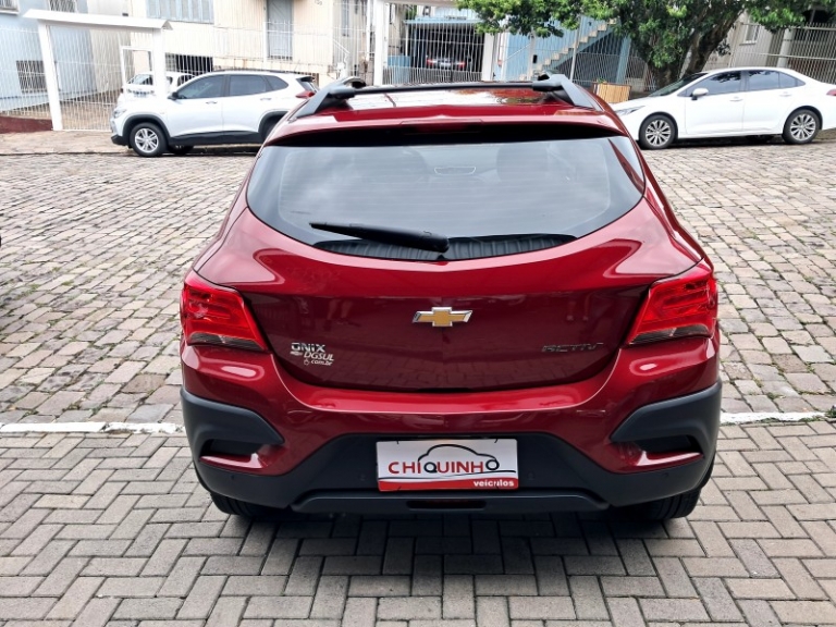 CHEVROLET - ONIX - 2019/2019 - Vermelha - R$ 69.900,00