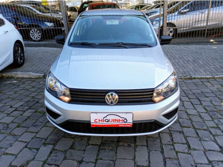 VOLKSWAGEN - VOYAGE - 2020/2021 - Prata - R$ 59.900,00