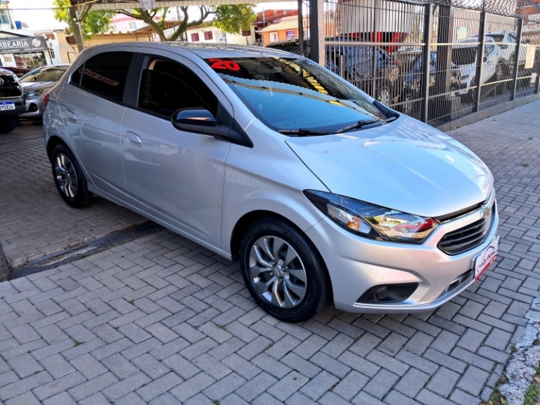 CHEVROLET - ONIX - 2019/2020 - Prata - R$ 57.900,00