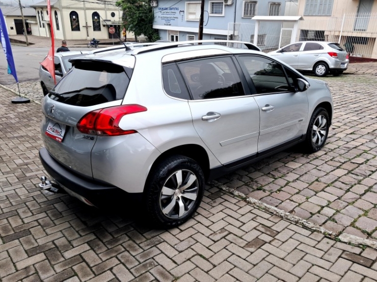 PEUGEOT - 2008 - 2017/2018 - Prata - R$ 69.900,00