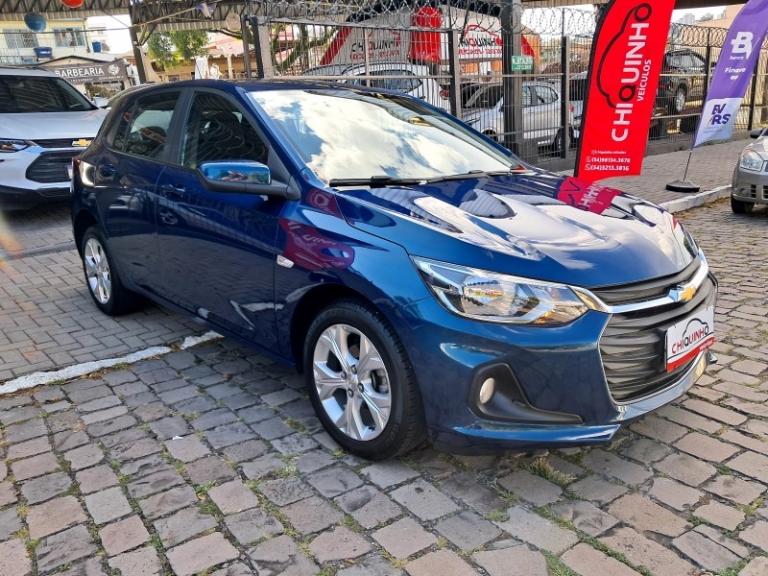 CHEVROLET - ONIX - 2022/2023 - Azul - R$ 89.900,00