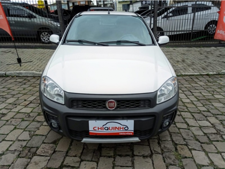 FIAT - STRADA - 2018/2019 - Branca - R$ 79.900,00