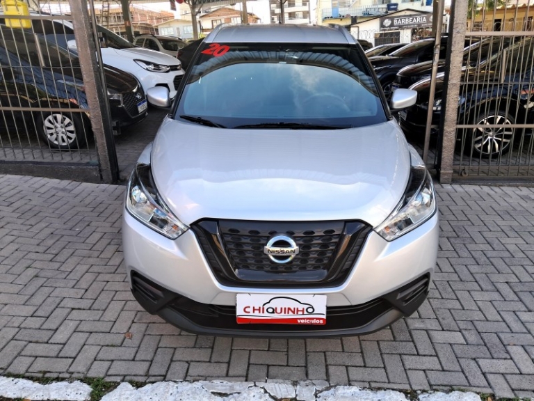 NISSAN - KICKS - 2019/2020 - Prata - R$ 84.900,00