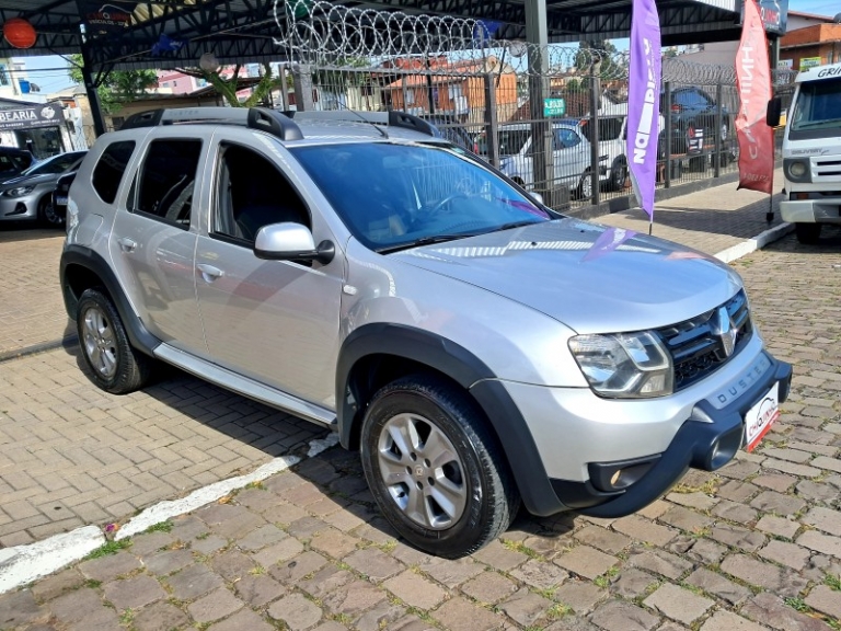 RENAULT - DUSTER - 2018/2019 - Prata - R$ 73.900,00